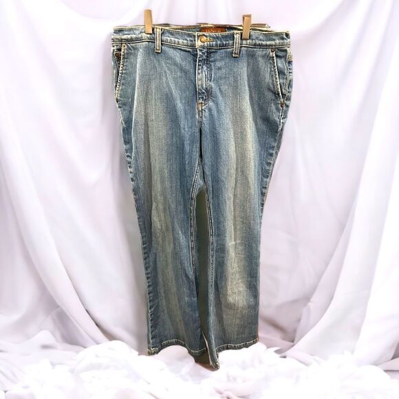 EUC-BELLA ELEMENTO FLARE JEANS - Picture 1 of 7